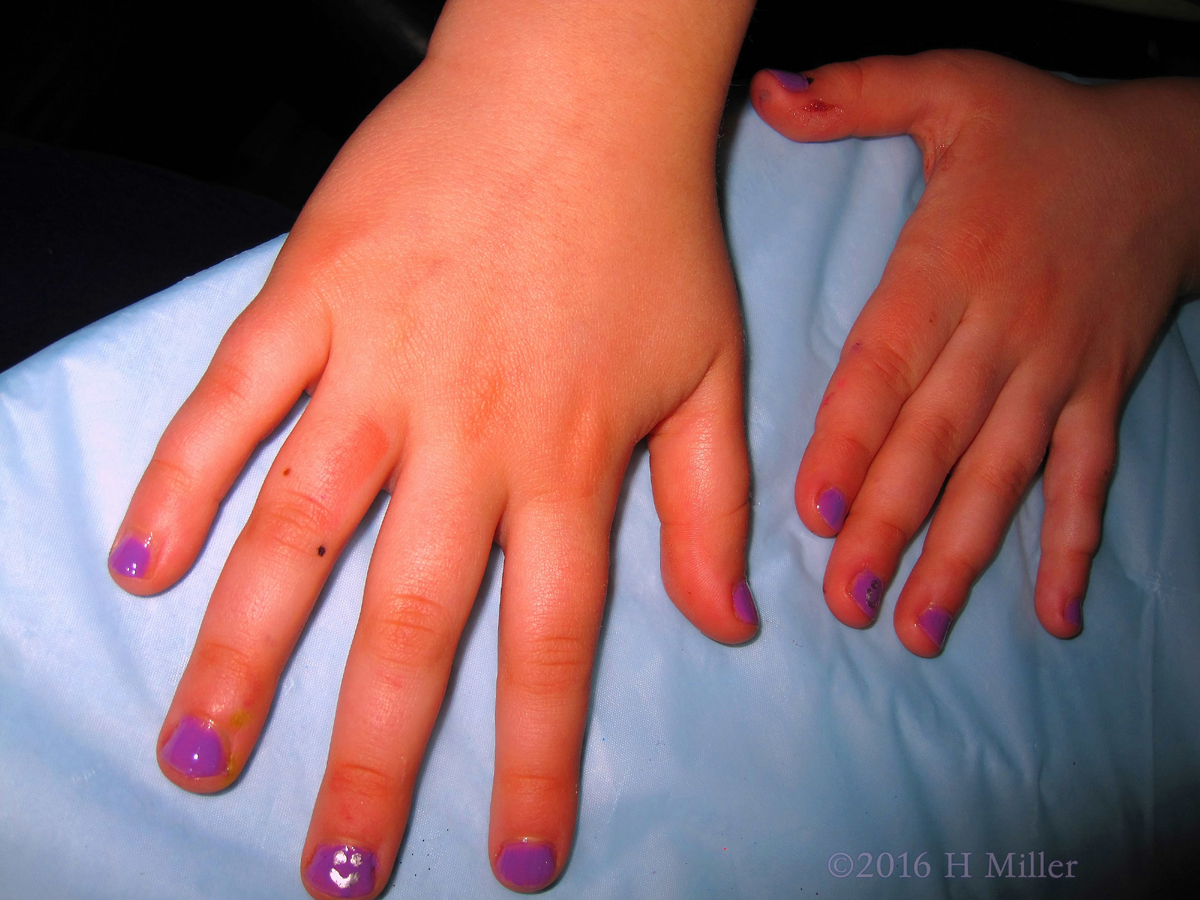 Lavender Nails. 