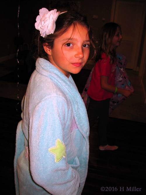 Everyone Is Looking For A Robe That Fits And Suits Her Personal Style. Everyone Is Looking For A Robe That Fits And Suits Her Personal Style.