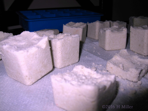 The Bath Bombs Came Out Great Thanks To The Amazing Help Of Ashley's Sister! The Bath Bombs Came Out Great Thanks To The Amazing Help Of Ashley's Sister!