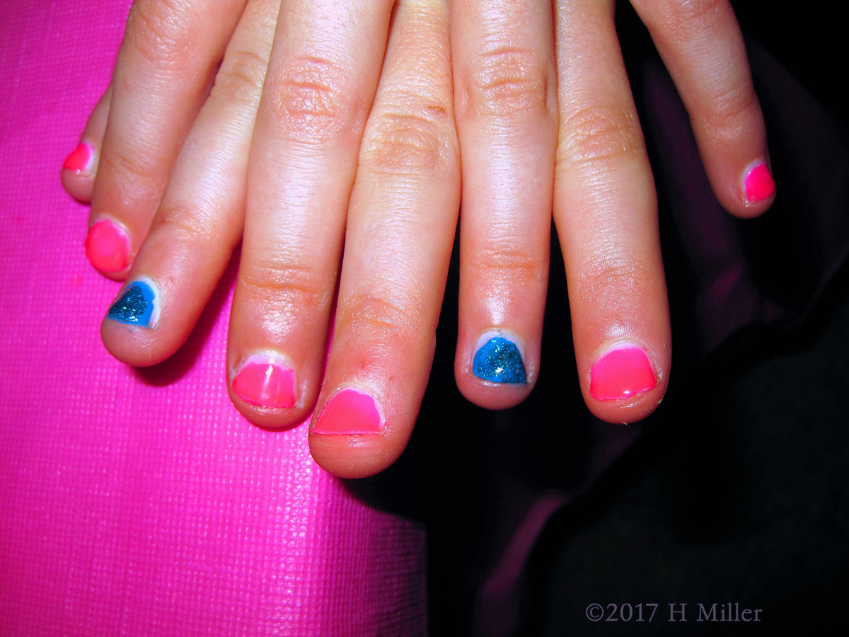 Lovely Kids Mani IN Blue And Pink With Glitter. Looks Awesome! 