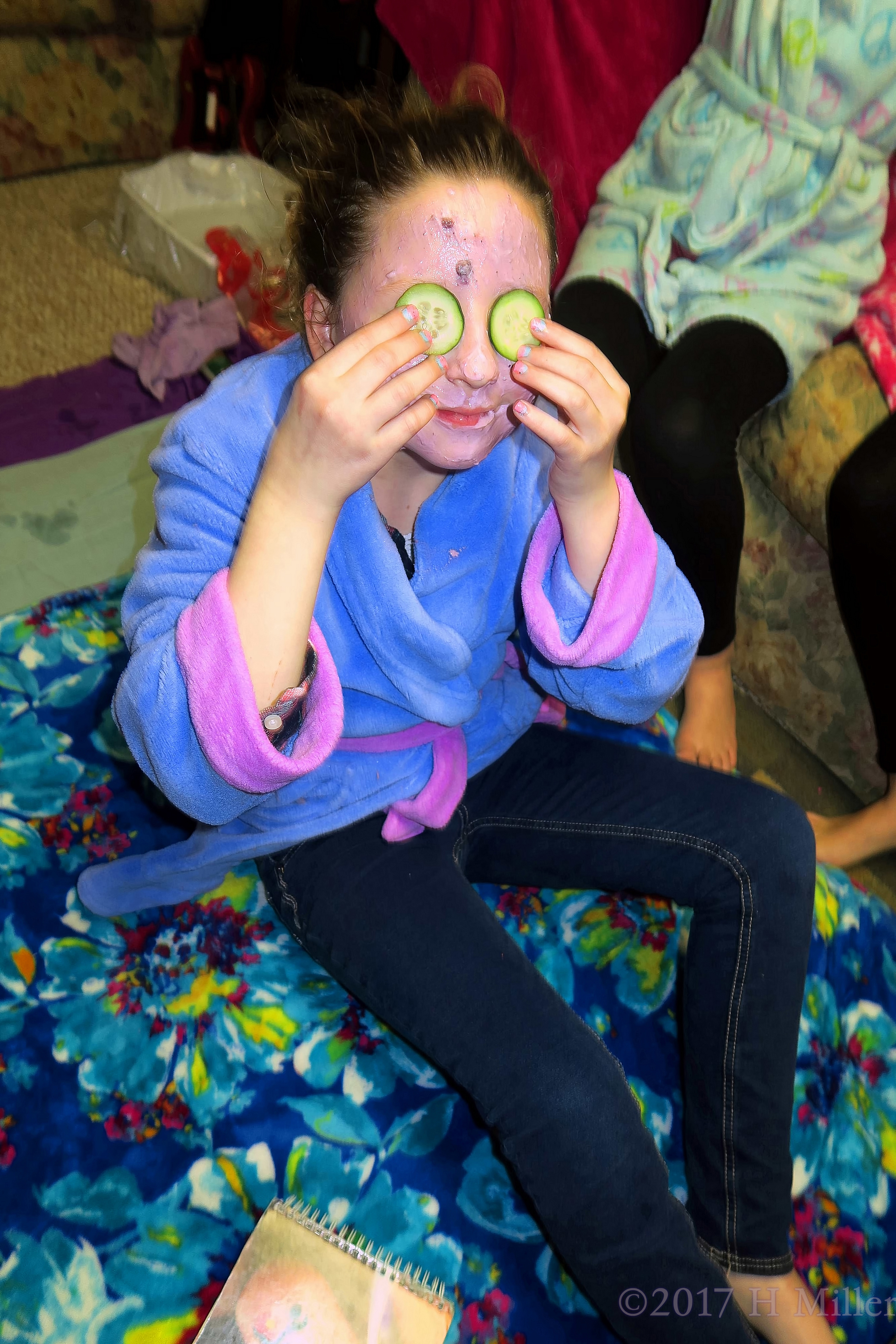 Putting Her Cukes Back On Her Eyes During Her Facial. 4