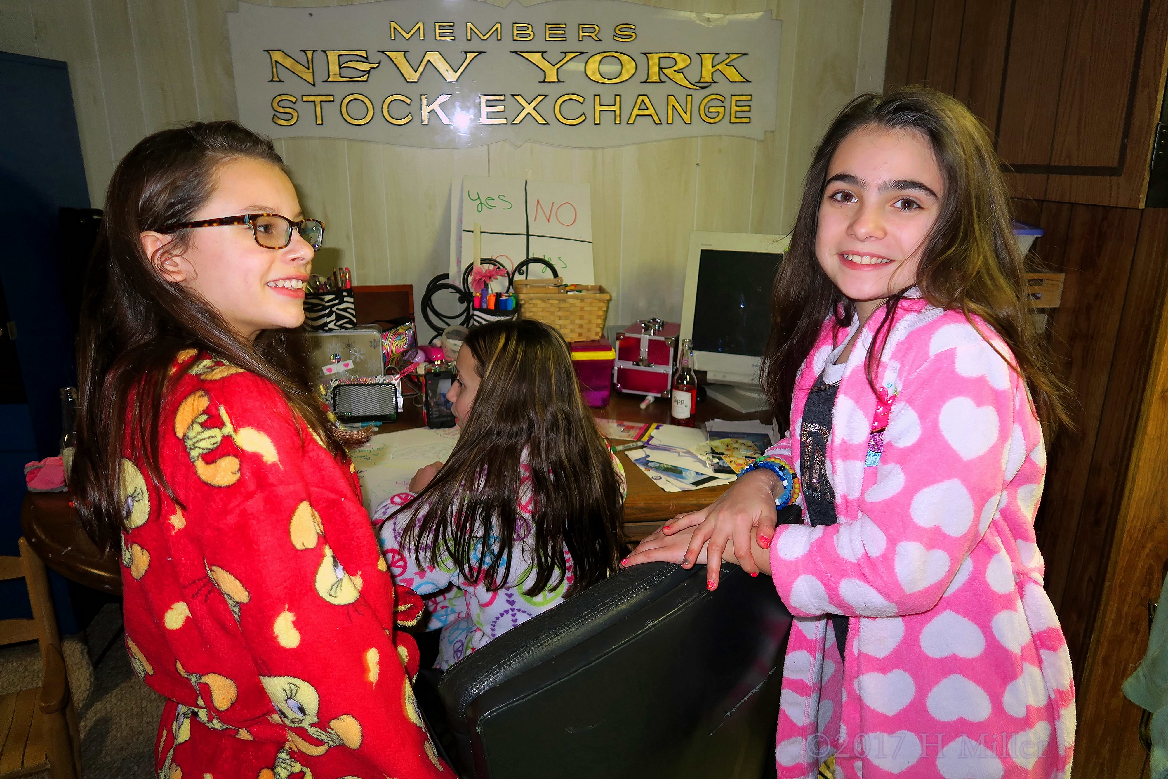 Smiling While Her Friends Create Her Spa Birthday Card! 4 Smiling While Her Friends Create Her Spa Birthday Card! 4