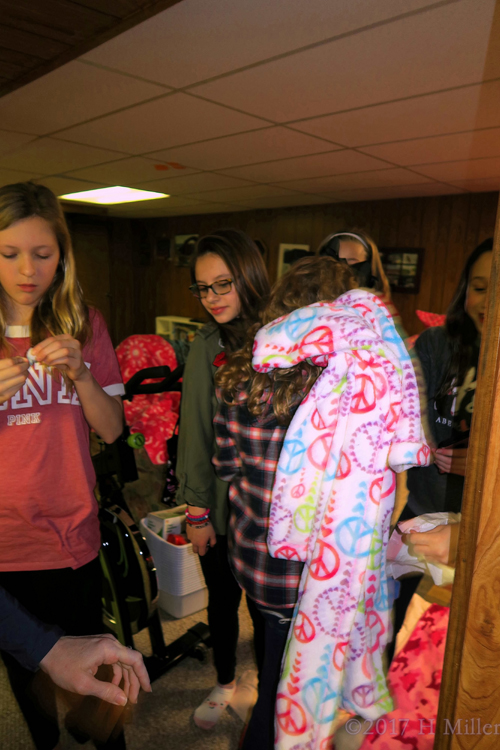 Choosing A Spa Robe. Choosing A Spa Robe.