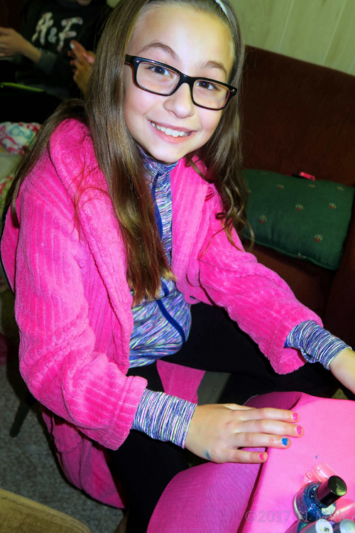 Getting Her Mini Manicure Done! Getting Her Mini Manicure Done!