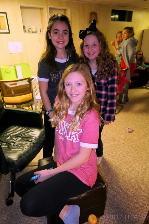 The Girls Getting Ready To Design The Spa Birthday Card The Girls Getting Ready To Design The Spa Birthday Card