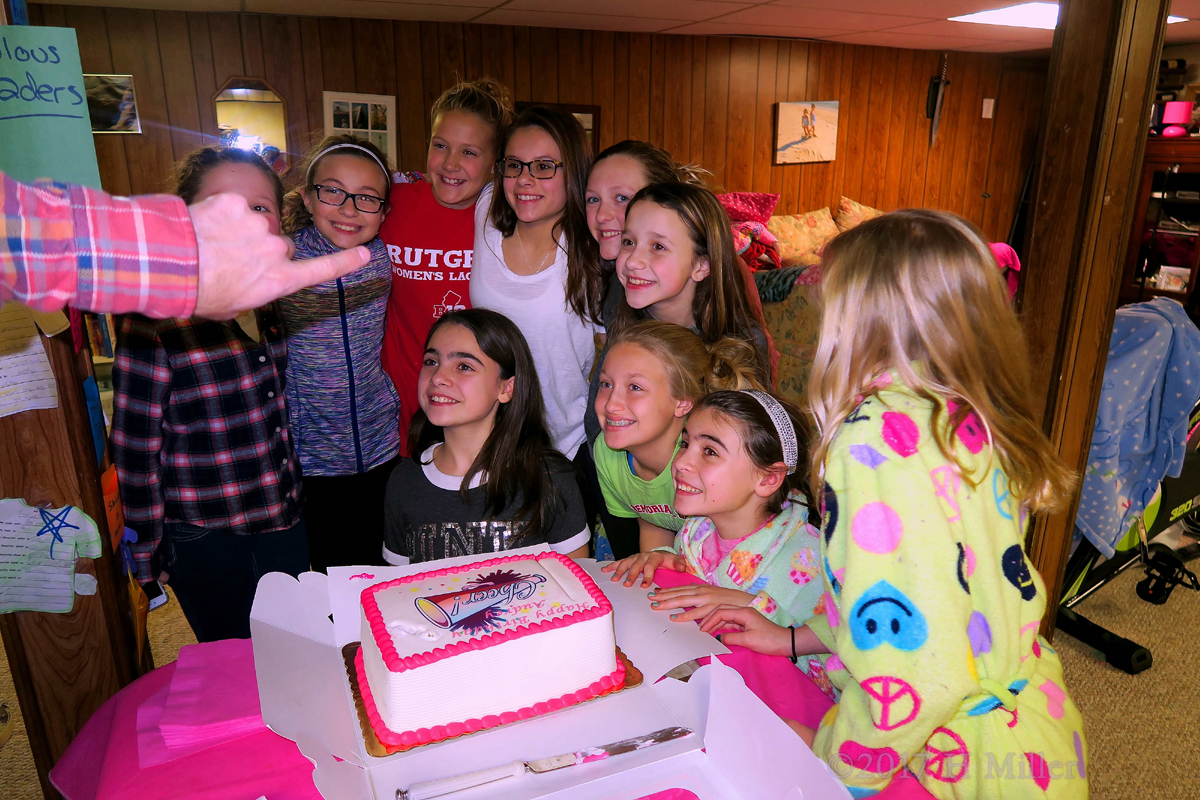 Group Photo Around The Kids Spa Birthday Cake. 