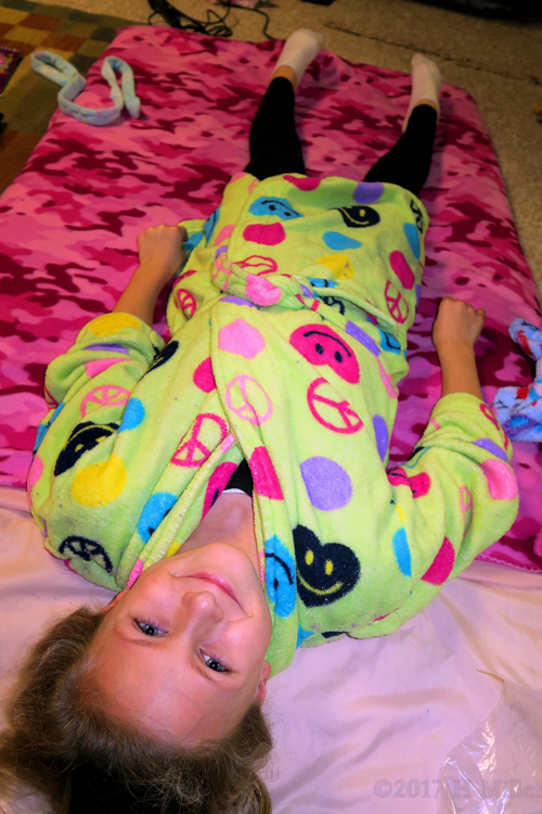 Another Big Smile Before Her Kids Facial Activity Begins! Another Big Smile Before Her Kids Facial Activity Begins!