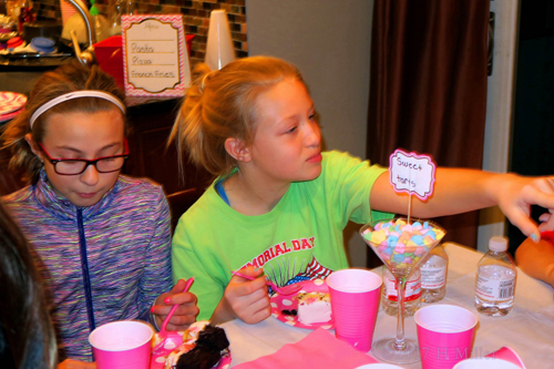 Cakes And Sweets Are Delicious And Fun! Cakes And Sweets Are Delicious And Fun!