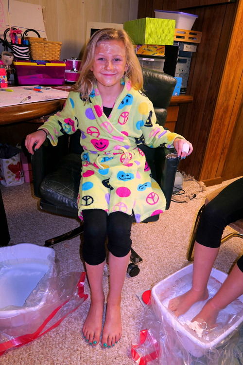 Smiling At The Spa Themed Birthday Party For Girls! Smiling At The Spa Themed Birthday Party For Girls!