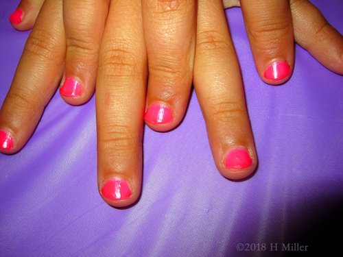Beautiful Hot Pink Manicure For Girls