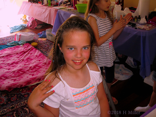 She Likes Her Pretty New Girls Hairstyle! She Likes Her Pretty New Girls Hairstyle!