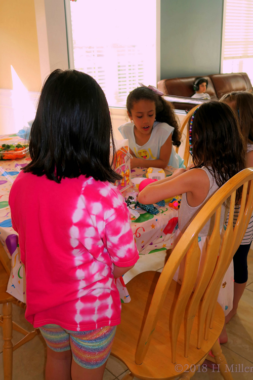 Chatting Around The Gift Table. Chatting Around The Gift Table.