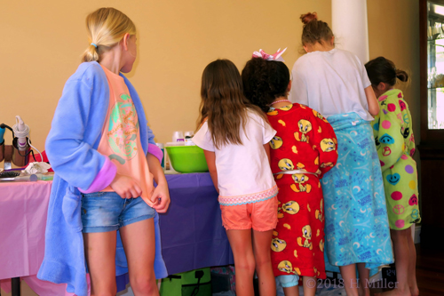 Everyone Gathers Around The Kids Craft Table To Make Some Fun Craft Projects!