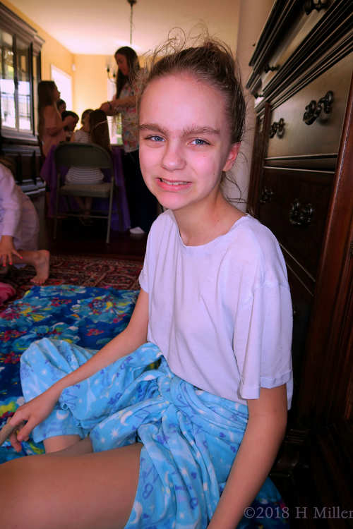 Facials For Girls Are Super Relaxing! Facials For Girls Are Super Relaxing!