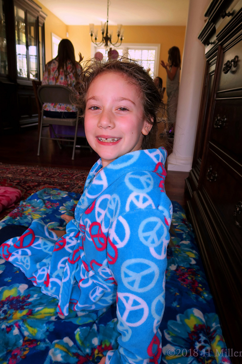 Smiling After Her Awesomely Relaxing Kids Facial! Smiling After Her Awesomely Relaxing Kids Facial!