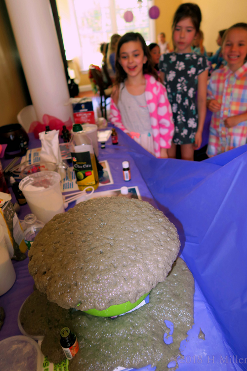 The Kids Craft Table Has Become The Fizzy Bath Bomb Challenge Volcano!