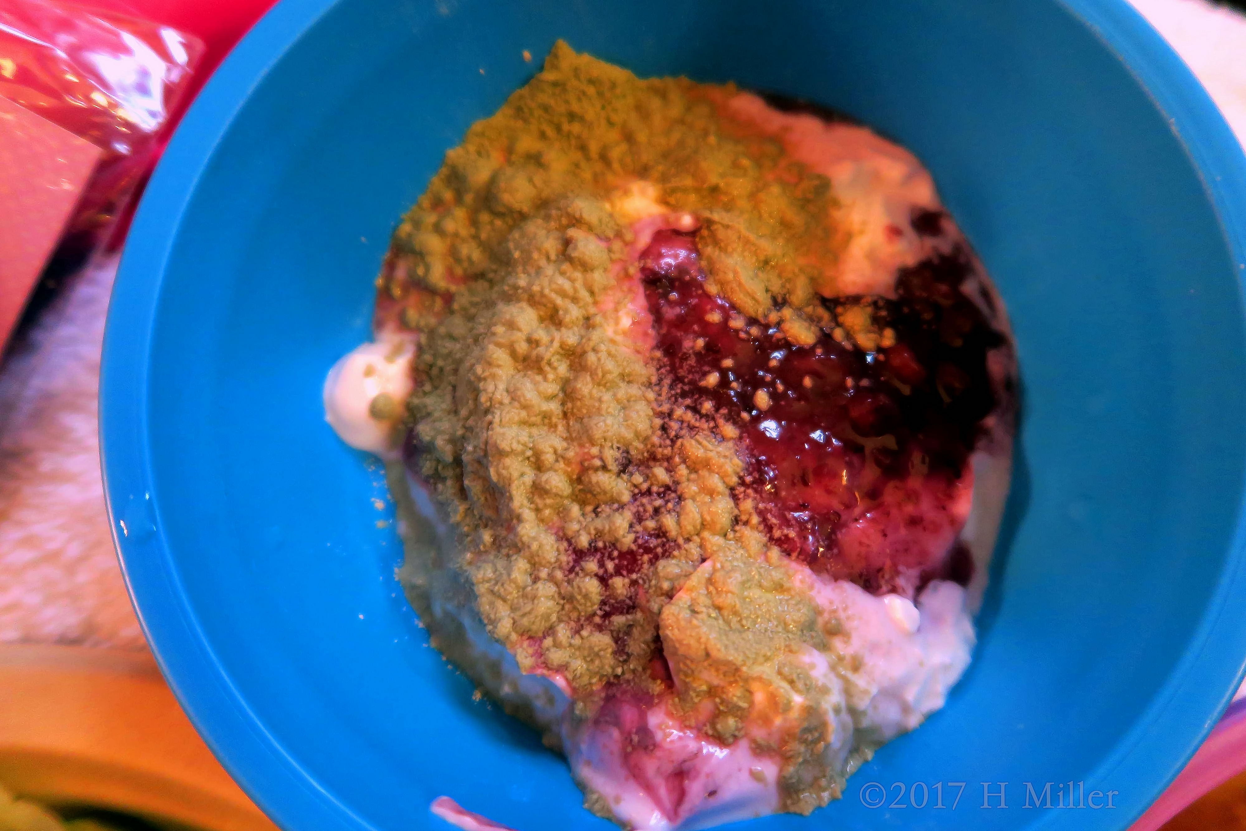 A Little Blueberry For An All Natural Kids Facial Glow! A Little Blueberry For An All Natural Kids Facial Glow!