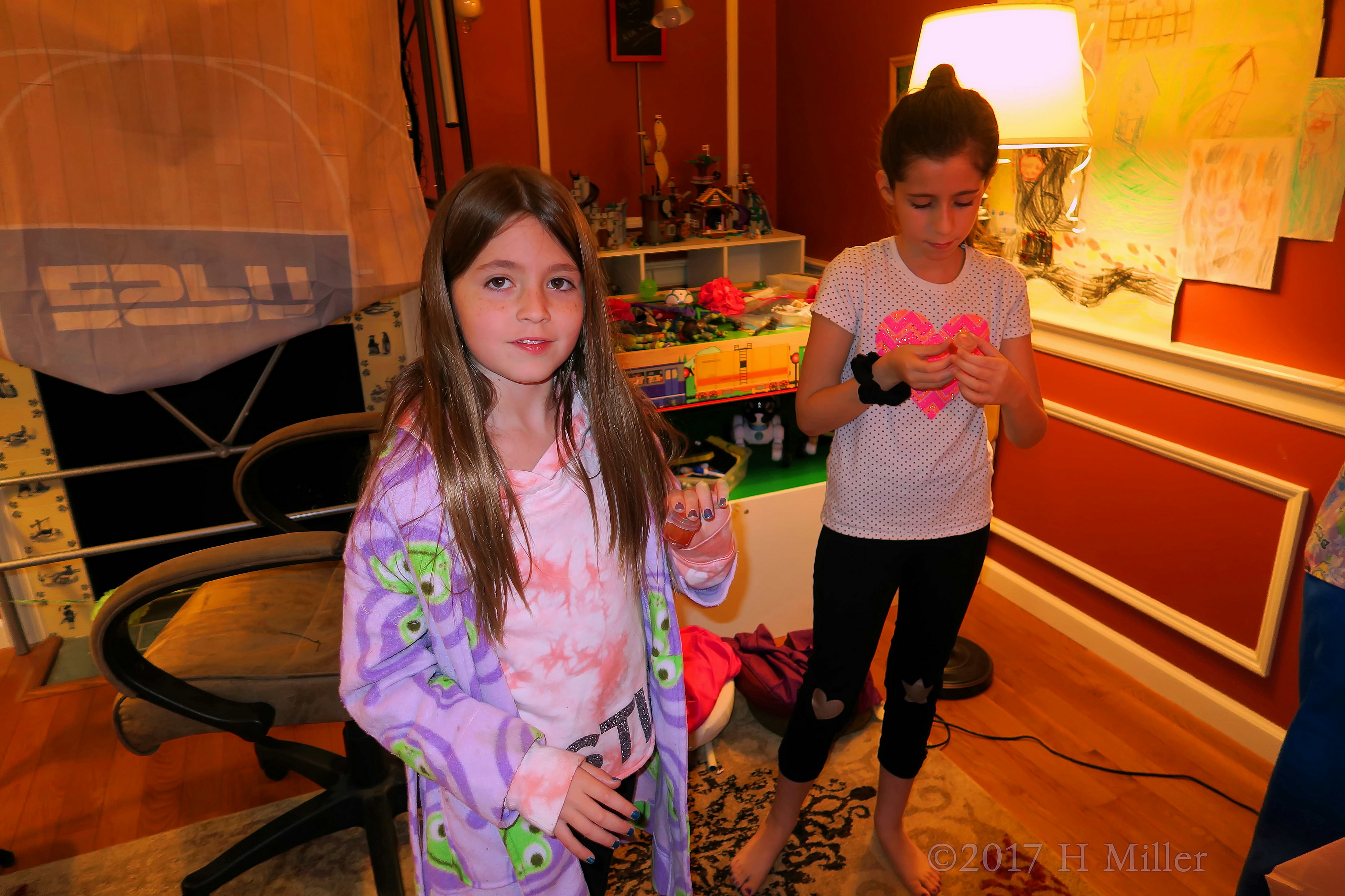 Candid Pictures During The Kids Party! Candid Pictures During The Kids Party!