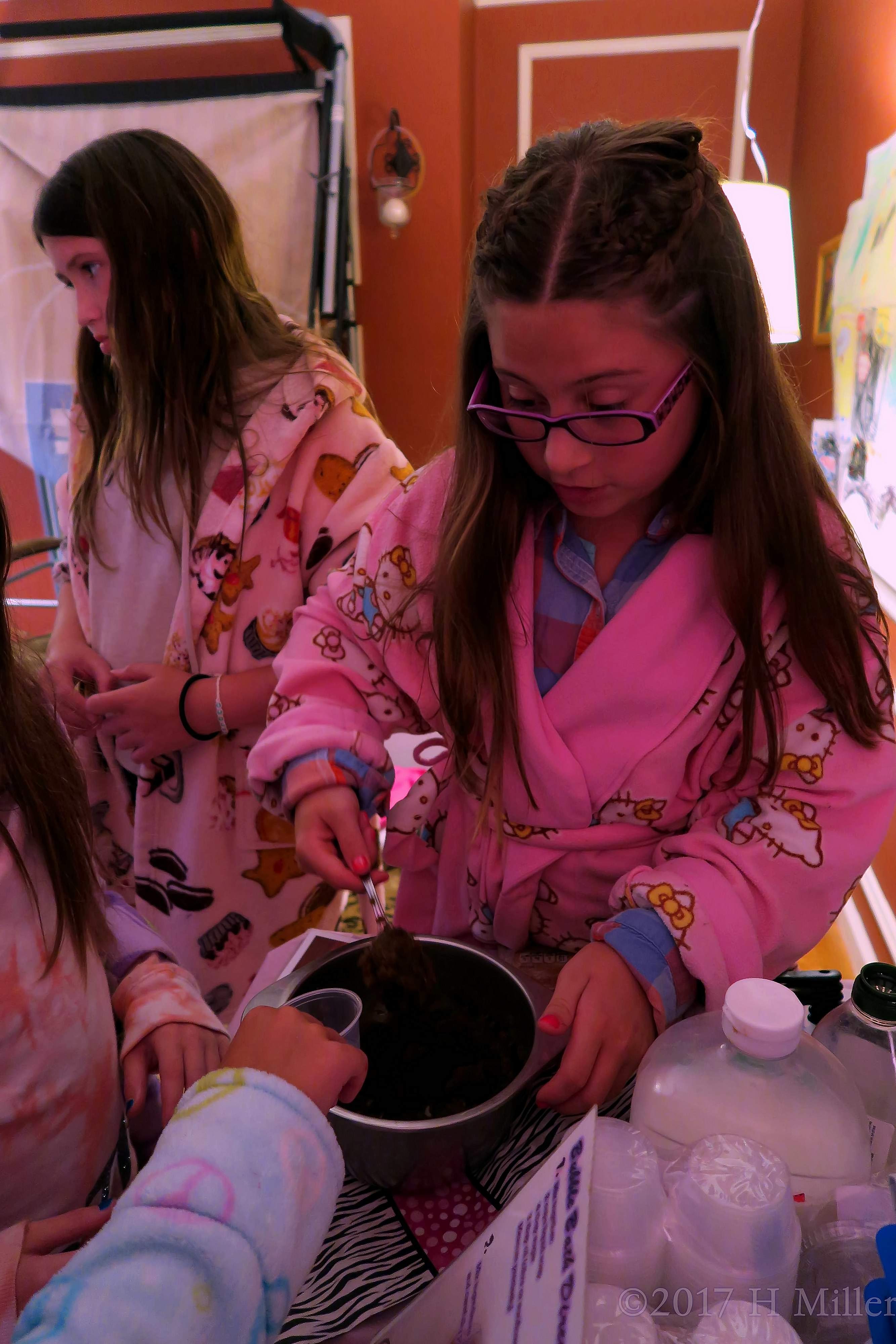 Homemade Kids Crafts For The Party! Homemade Kids Crafts For The Party!