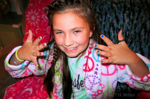 Super Stylish Kids Mani And Girls Hairstyle! Super Stylish Kids Mani And Girls Hairstyle!