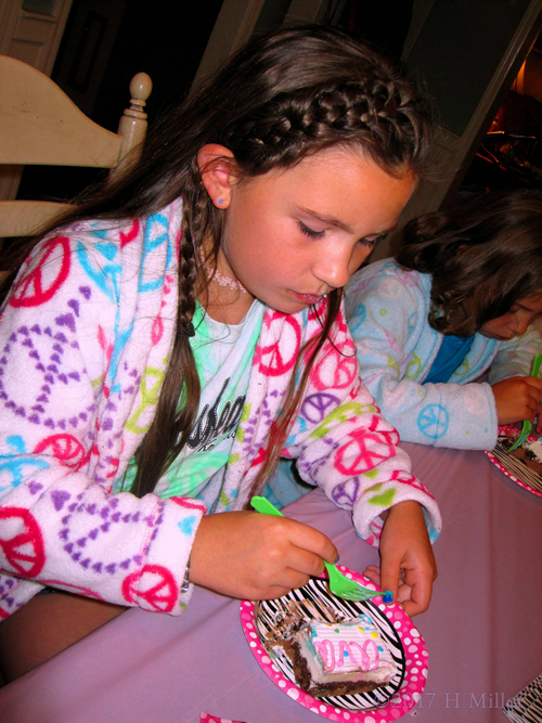 This Cake Is Yummy! This Cake Is Yummy!