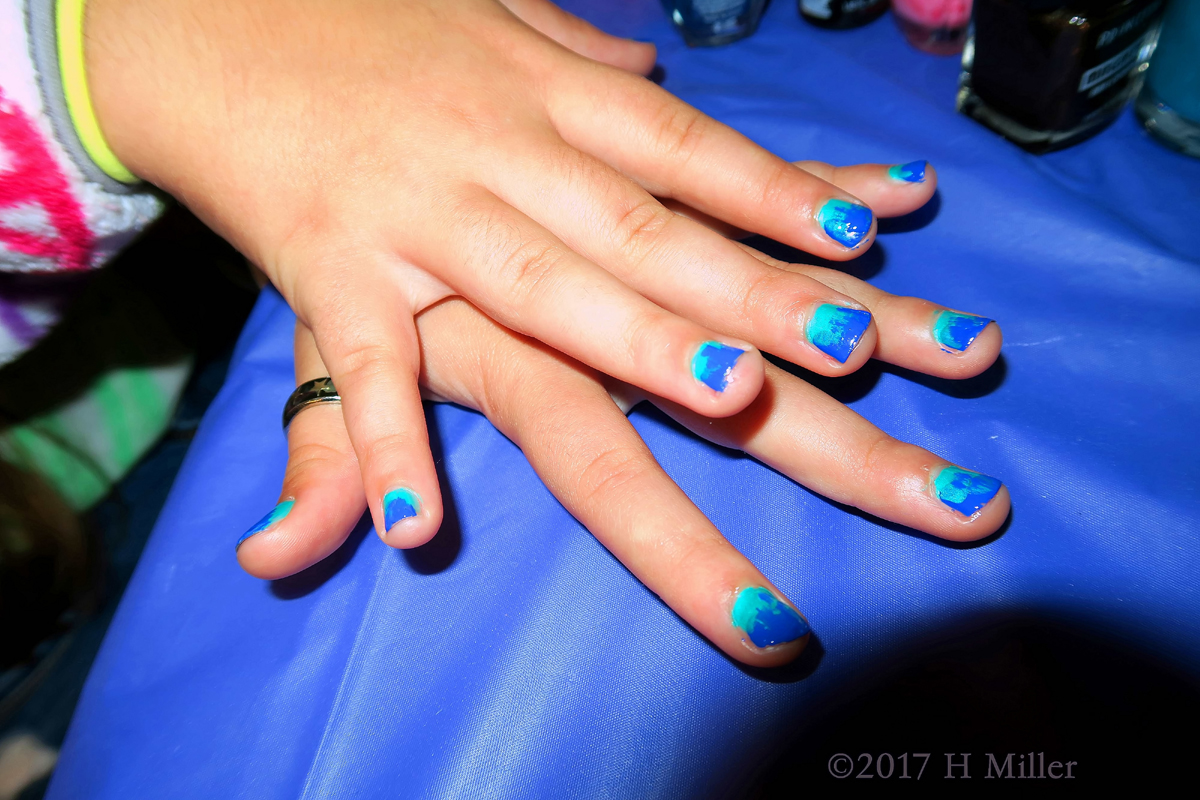 Close Up Of Two Tone Ombre Girls Manicure. 