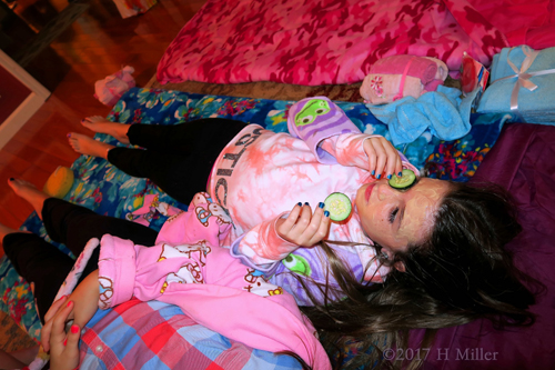 The Girls Love Getting Their Kids Facials The Girls Love Getting Their Kids Facials