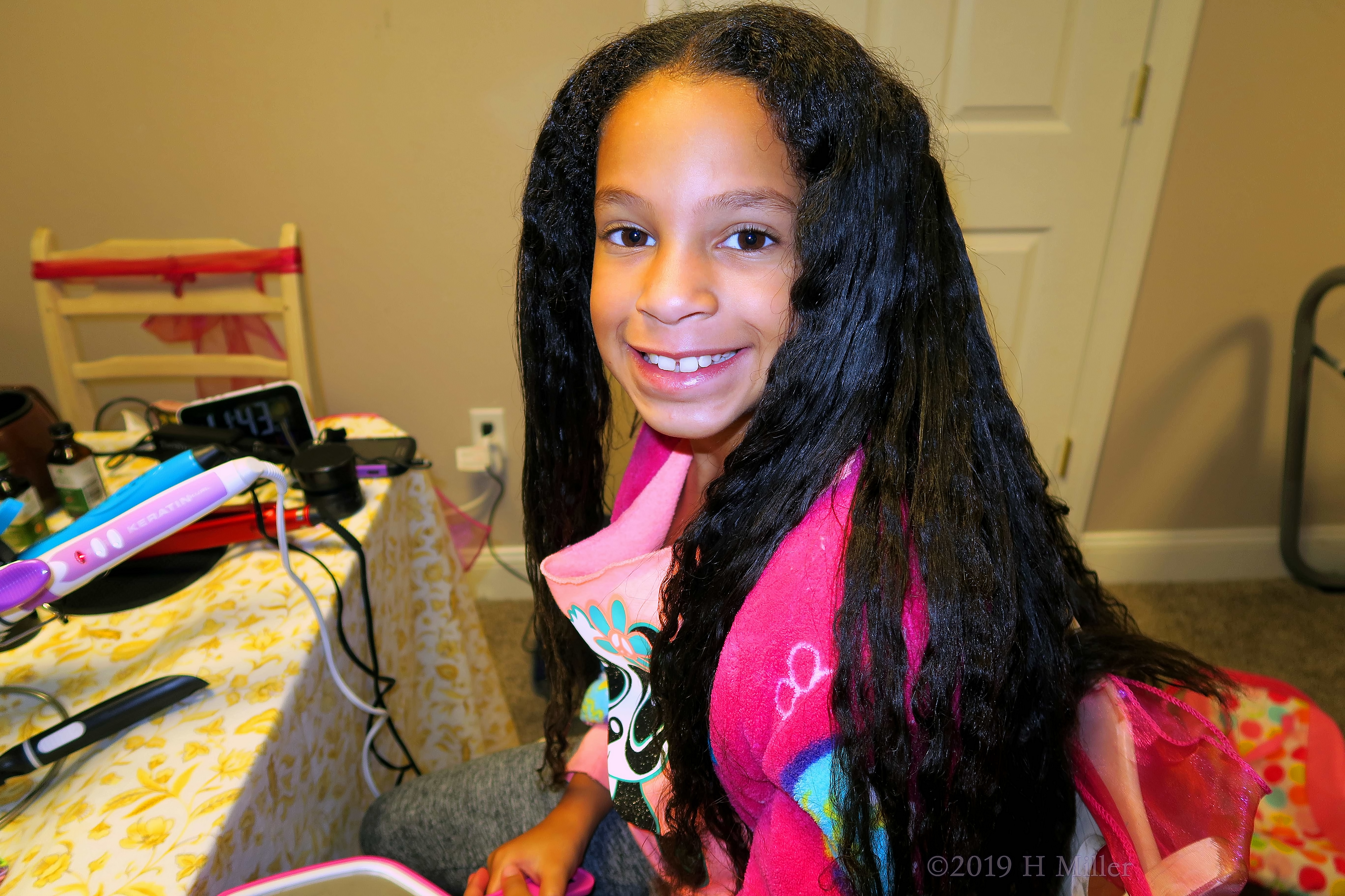 Smile At The Hair Table At The Spa Party Smile At The Hair Table At The Spa Party