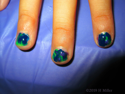 Purple Green Blue Pattern Kids Manicure Purple Green Blue Pattern Kids Manicure