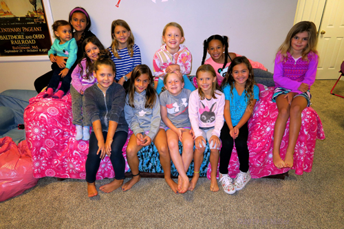 Spa Guests On The Spa Couch With Smiles Spa Guests On The Spa Couch With Smiles