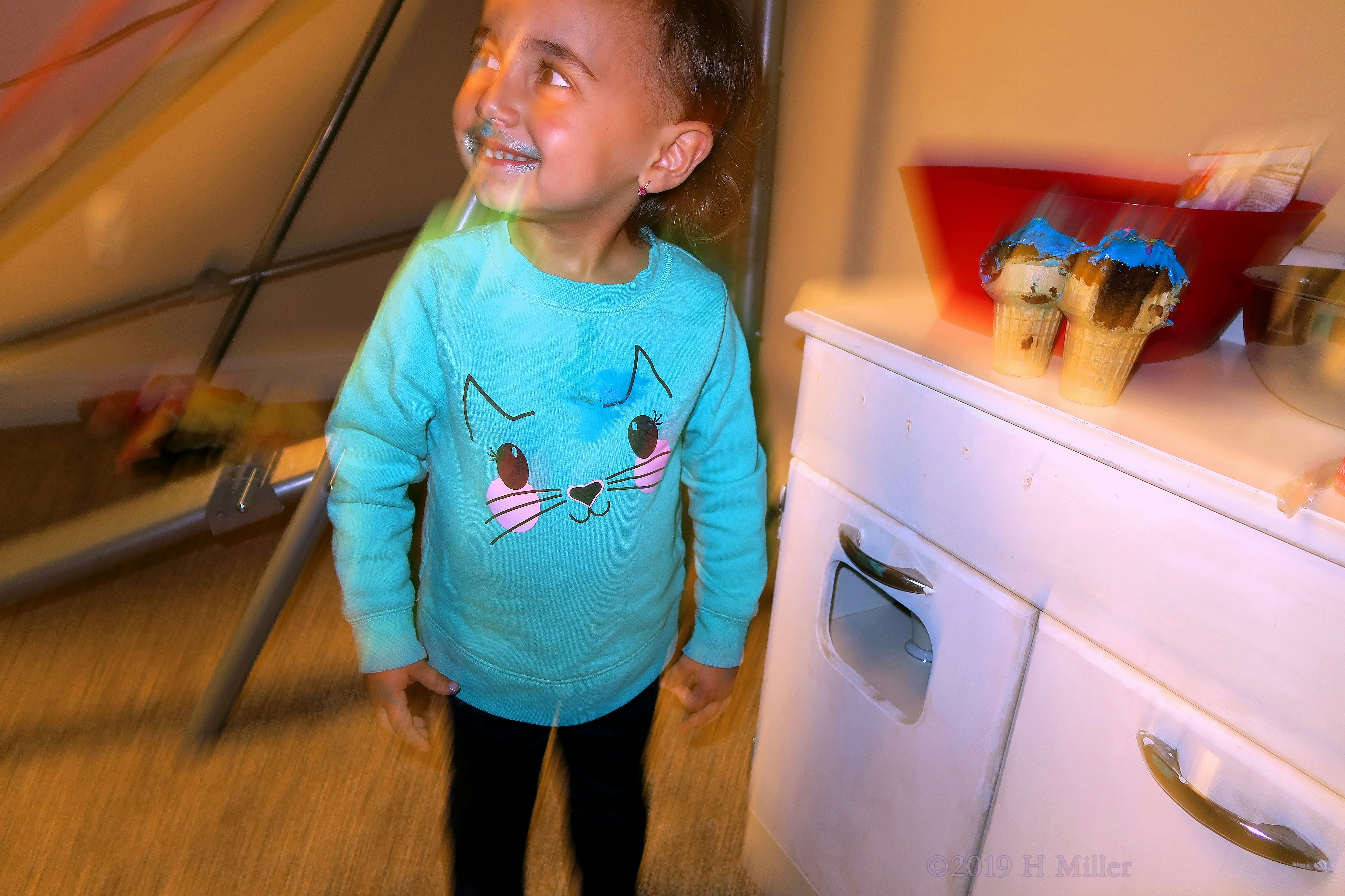 Cupcake Cone Overload! Cupcake Cone Overload!