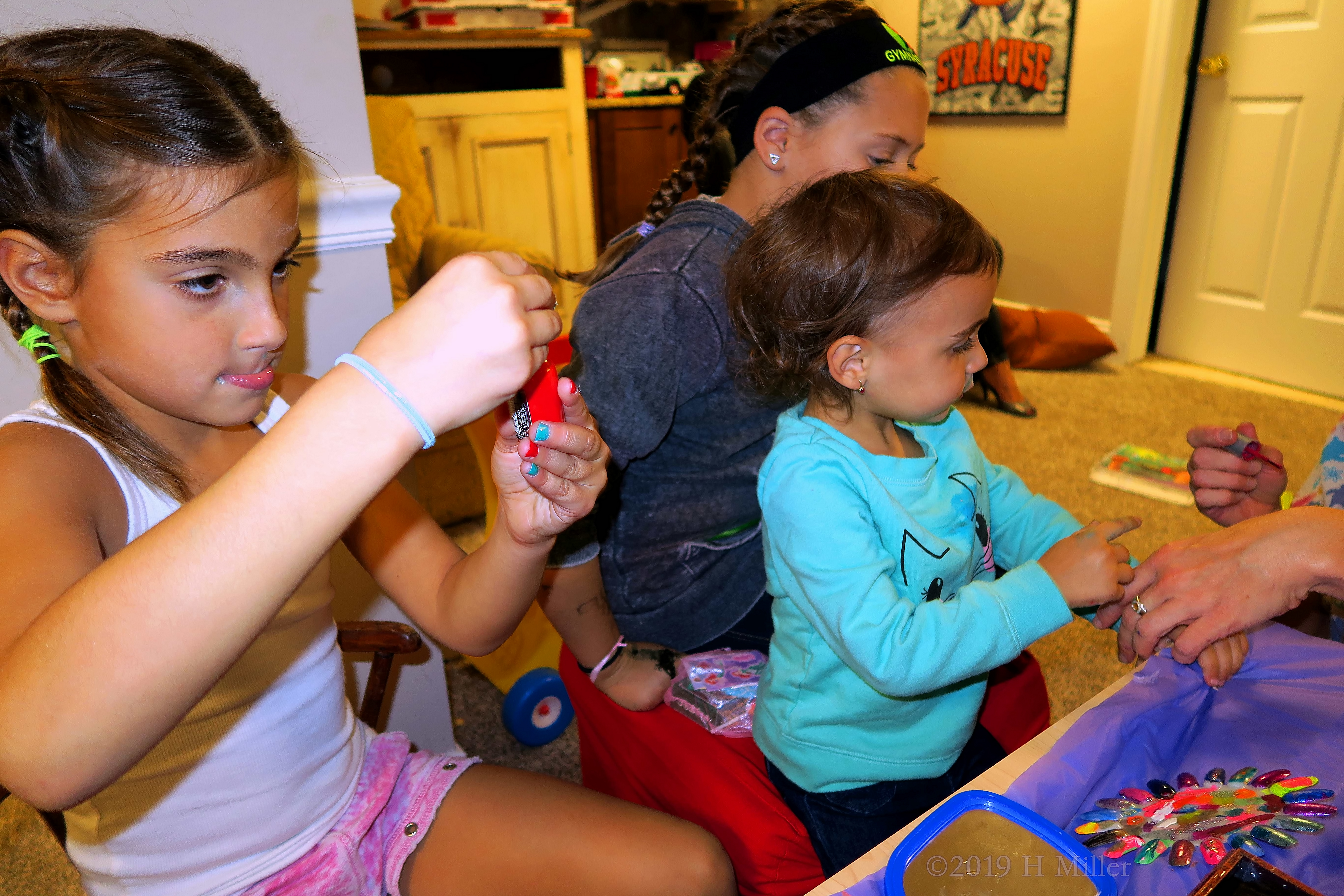 Fun For All Ages! Kids Manis Are Super Awesome! Fun For All Ages! Kids Manis Are Super Awesome!