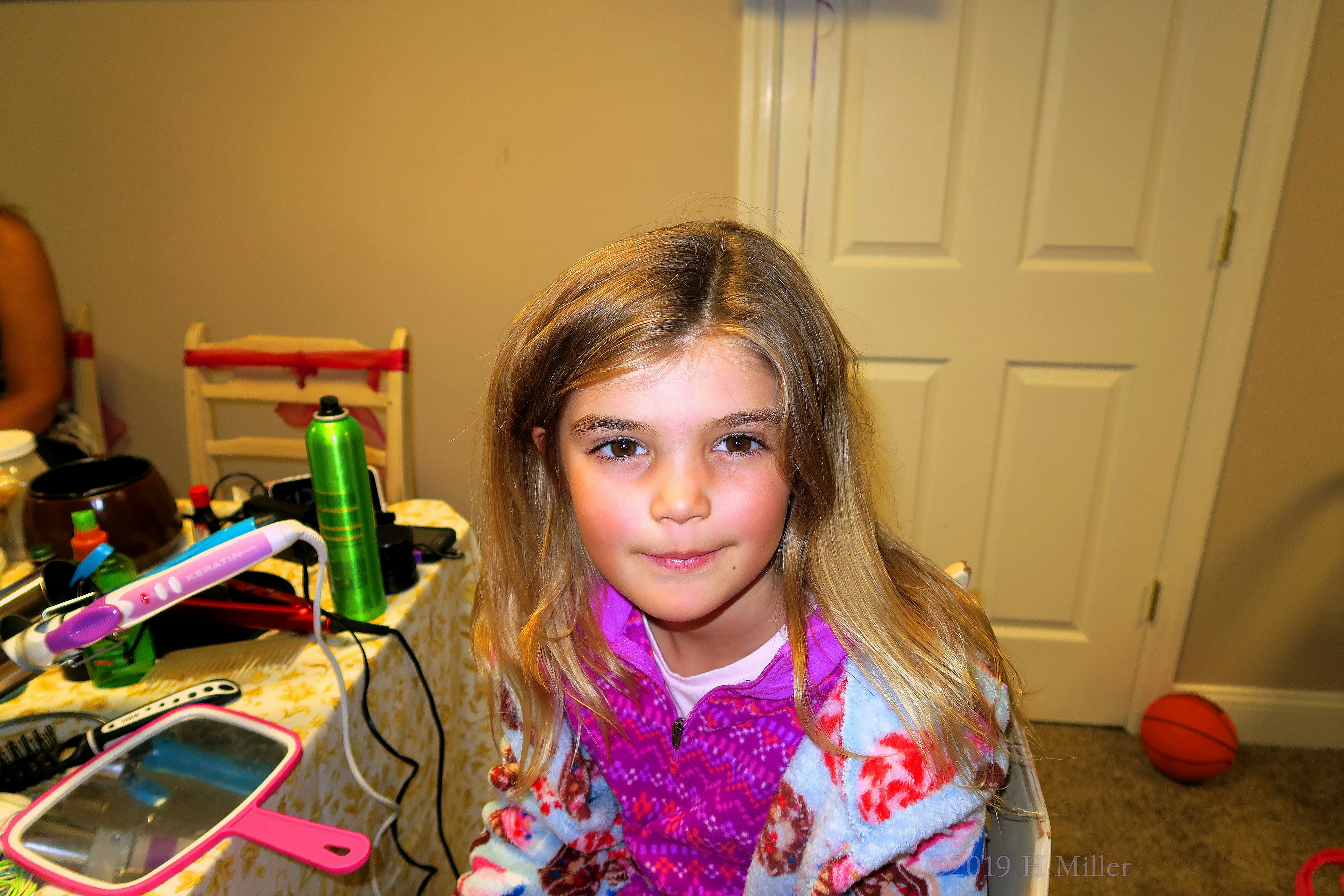 Making Straightening From Waves! Kids Hairstyle At The Kids Spa! Making Straightening From Waves! Kids Hairstyle At The Kids Spa!