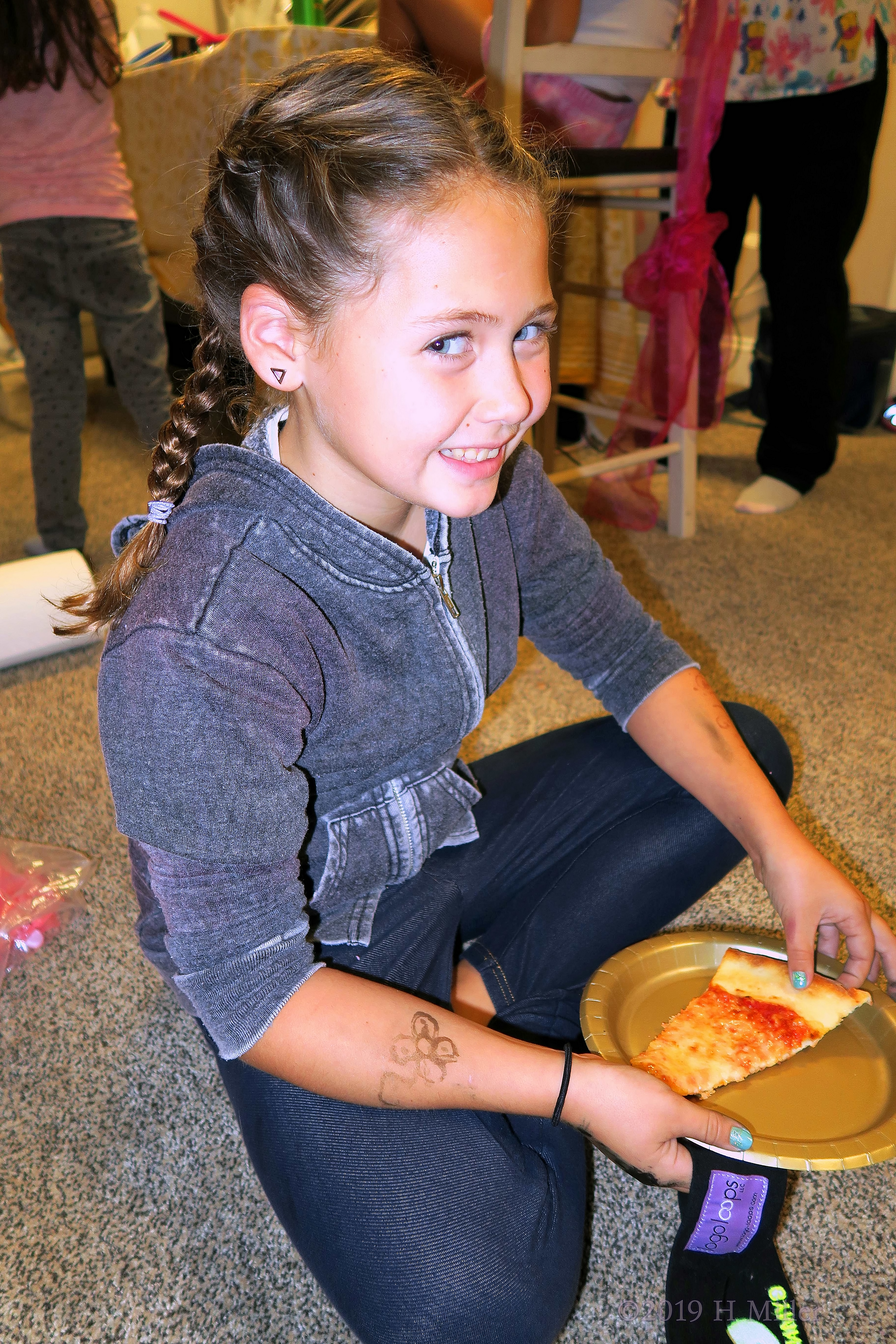 Piece Of Pizza For This Party Guest! Piece Of Pizza For This Party Guest!