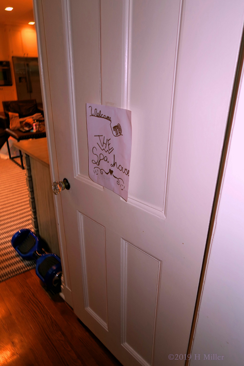 Guests Are Graciously Welcomed! Guests Are Graciously Welcomed!