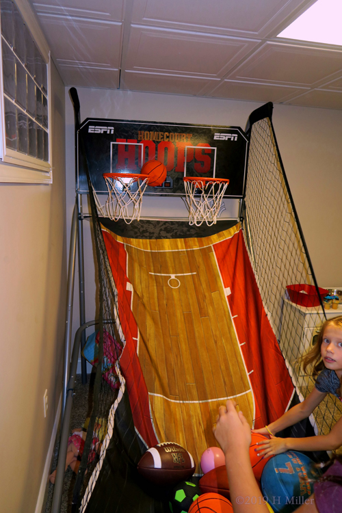 Hoops And Hollers! Kids Games At The Spa Party!