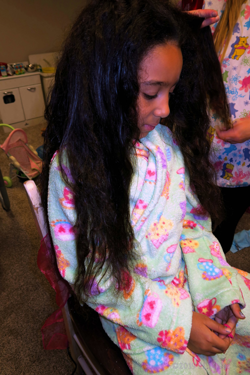 Look At Those Lovely Locks! Kids Hairstyle For This Party Guest!
