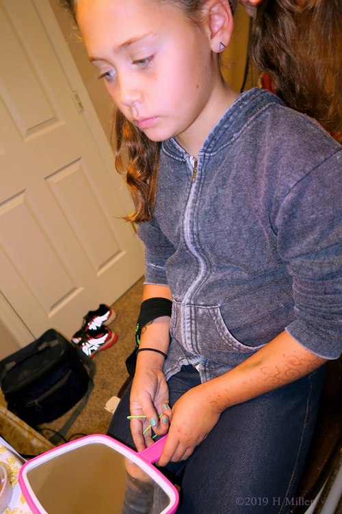 Makeovers And Mirrors For Kids Hairstyles! Makeovers And Mirrors For Kids Hairstyles!