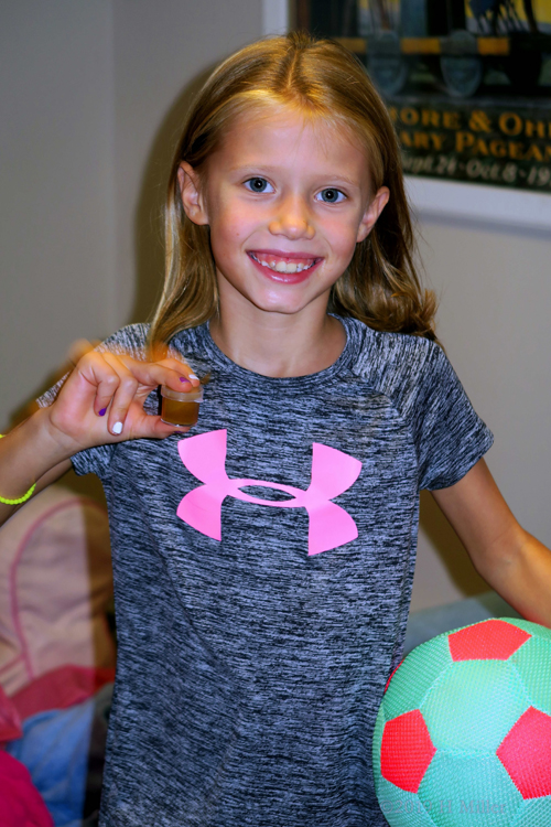 Showing Off Scrub! Kids Crafts At The Kids Spa Party! Showing Off Scrub! Kids Crafts At The Kids Spa Party!