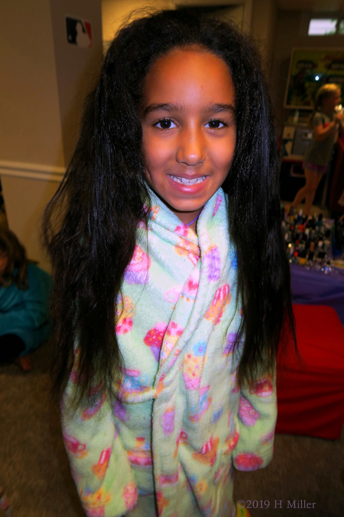 Smiling For (Hair) Styles! Kids Hairstyles At The Spa Party For Girls!