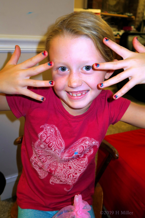 Spirit For The Split Polish Kids Mani At The Girls Spa Party!