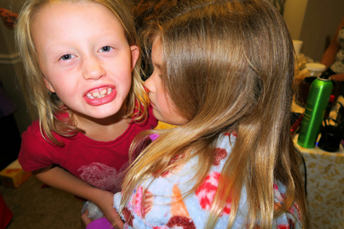 Wanted Bath Salts! Kids Crafts At The Spa Party! Wanted Bath Salts! Kids Crafts At The Spa Party!