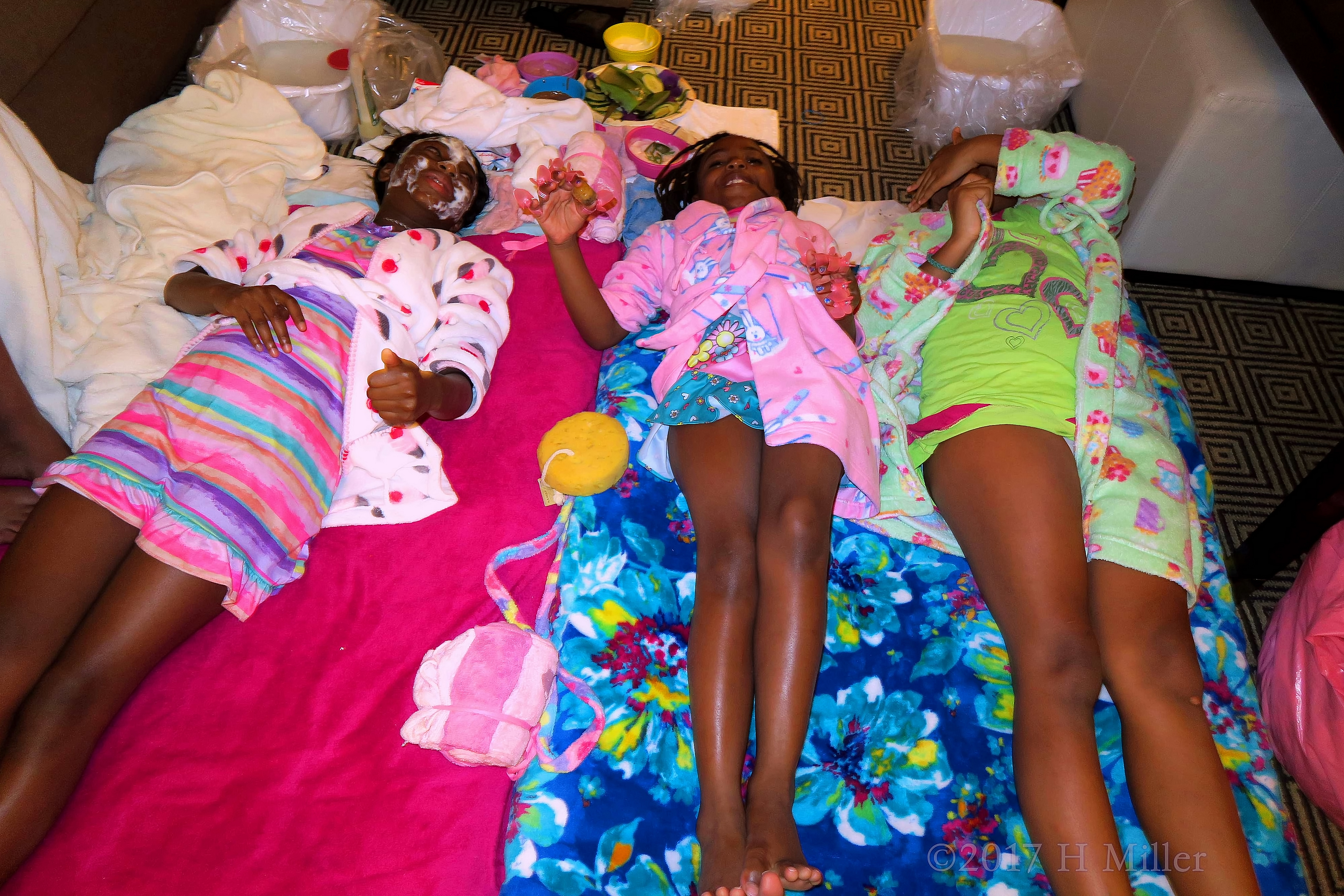 Girls Facials Are Even More Fun Together With Friends. Girls Facials Are Even More Fun Together With Friends.