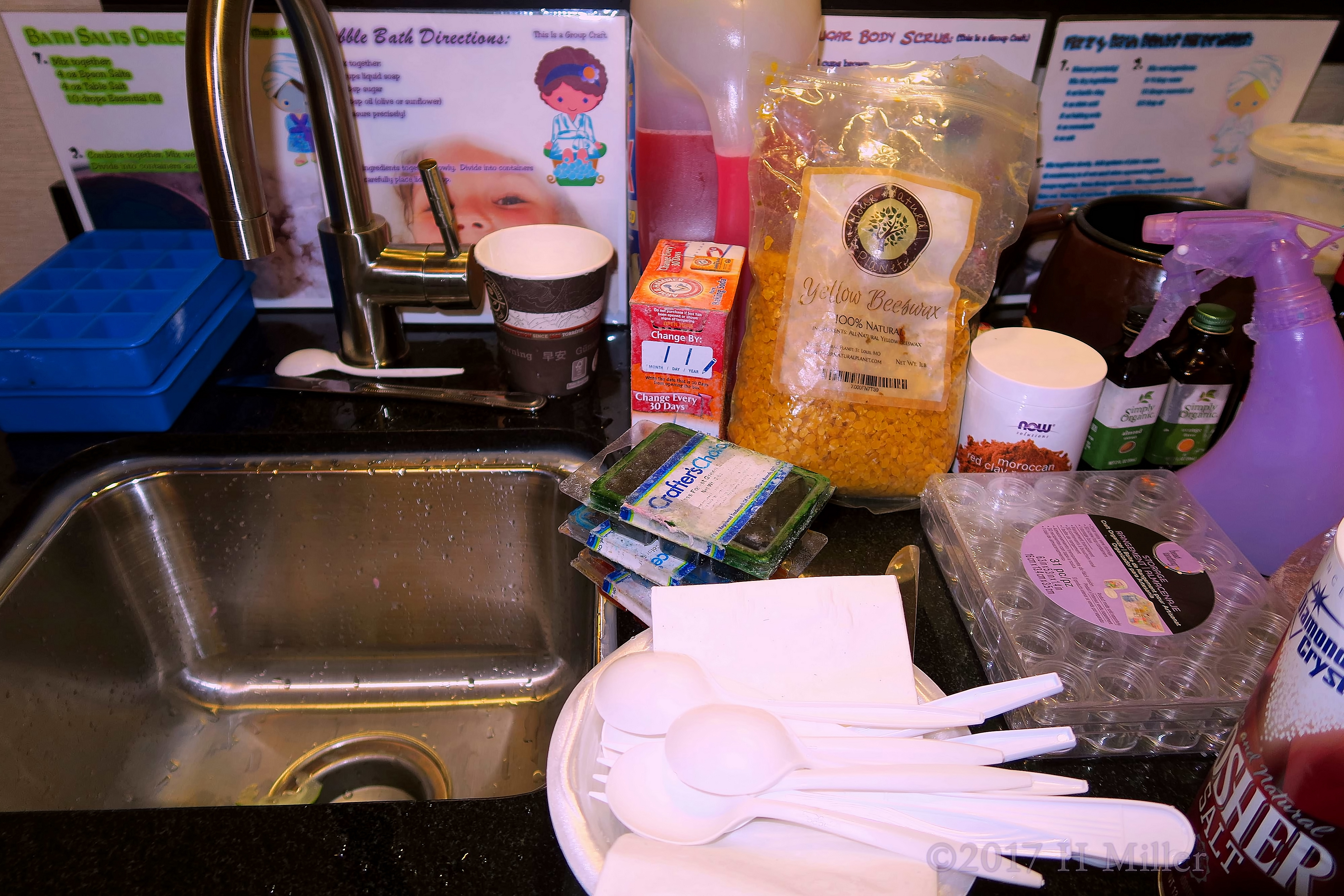 The Kids Crafts Set Up For The Girls Spa. The Kids Crafts Set Up For The Girls Spa.