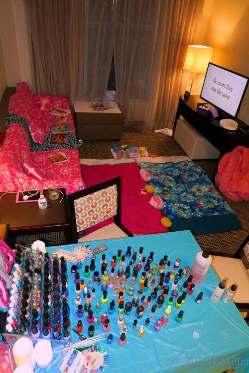 Another View Of The Girls Spa, Decorated And Ready! Another View Of The Girls Spa, Decorated And Ready!