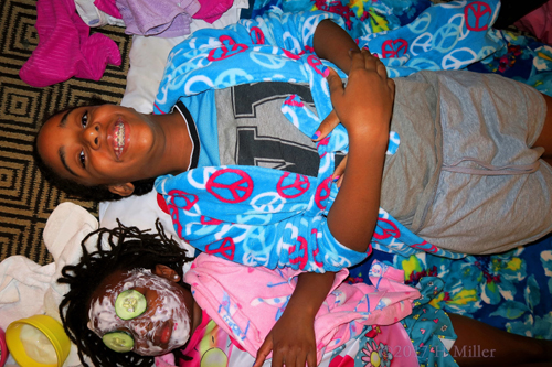 Smiling And Getting Ready For Her Girls Facial! Smiling And Getting Ready For Her Girls Facial!