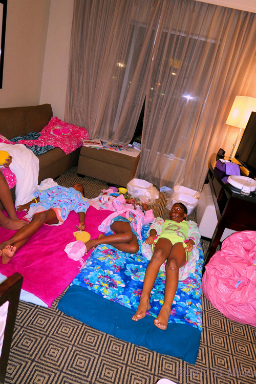 These Girls Are Having Fun Getting Their Kids Facials Done! These Girls Are Having Fun Getting Their Kids Facials Done!