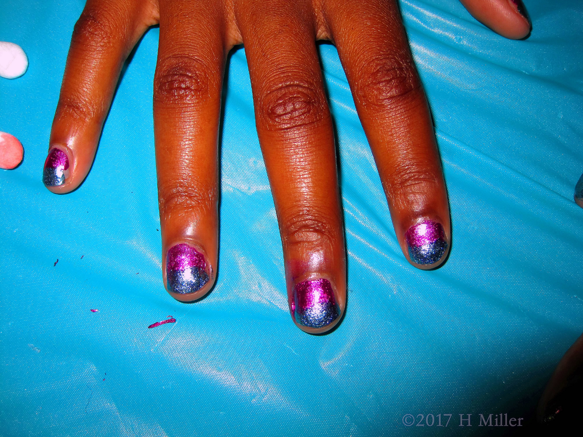 What A Pretty Purple And Blue Ombre Mini Manicure. 1