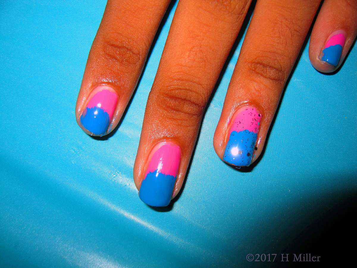 What An Awesome Ombre Girls Manicure! 