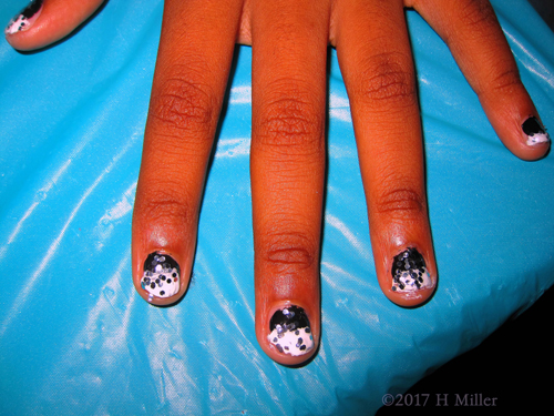 A Black And White Sparkly Ombre Girls Mani. A Black And White Sparkly Ombre Girls Mani.